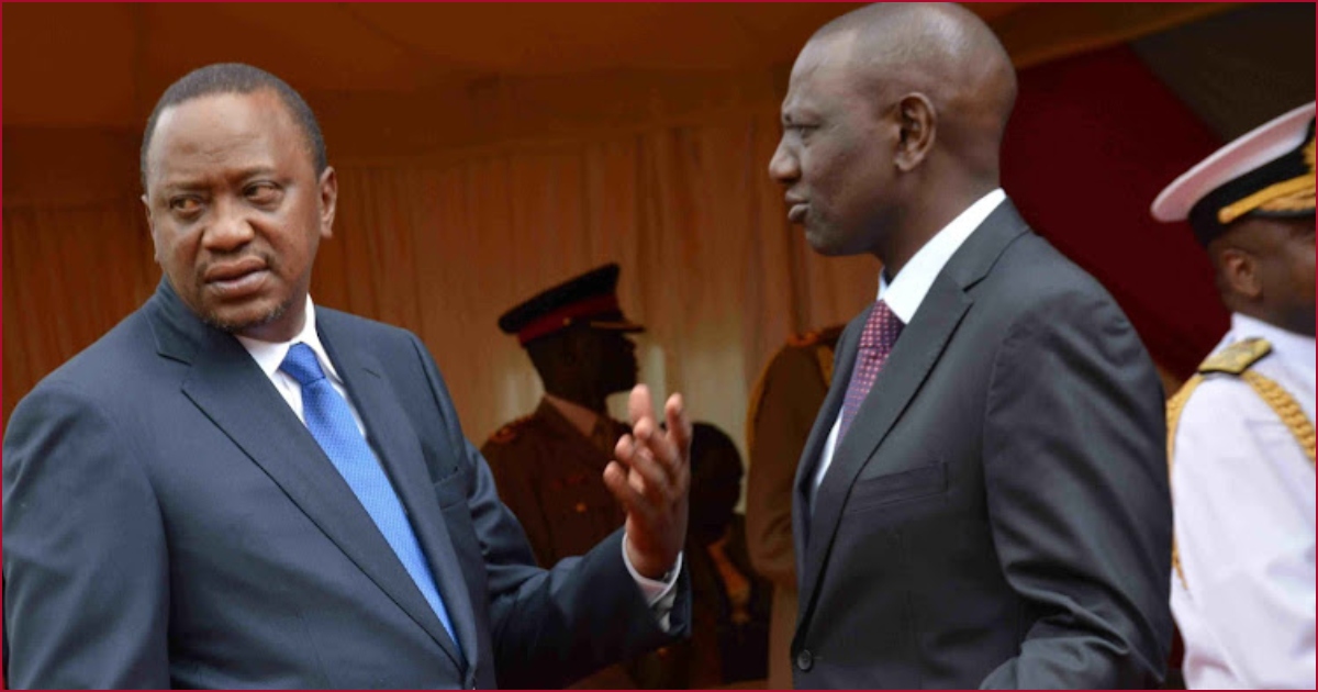 President William Ruto (r) accused his predecessor of sinking the economy.